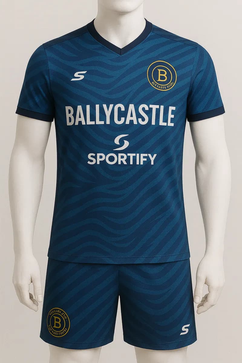 Football / Soccer Uniforms 10